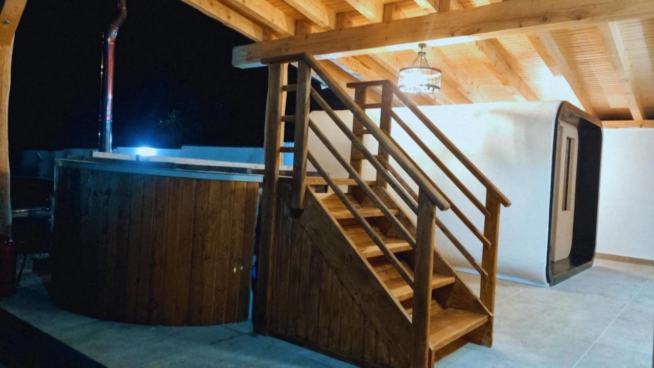 מלון Doka Valea Sebesului A-Frame מראה חיצוני תמונה